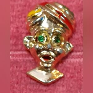 Vintage Aladdin Genie Rhinestone Brooch Pin Gold Toned